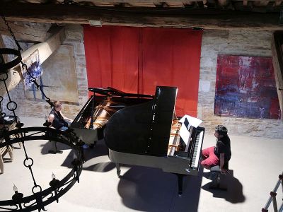 Rehearsal Pianofestival Clefmont 2019 organised by Jean-Baptiste Médard with Camille Jauvion (left) and Yannick Rafalimanana (right)